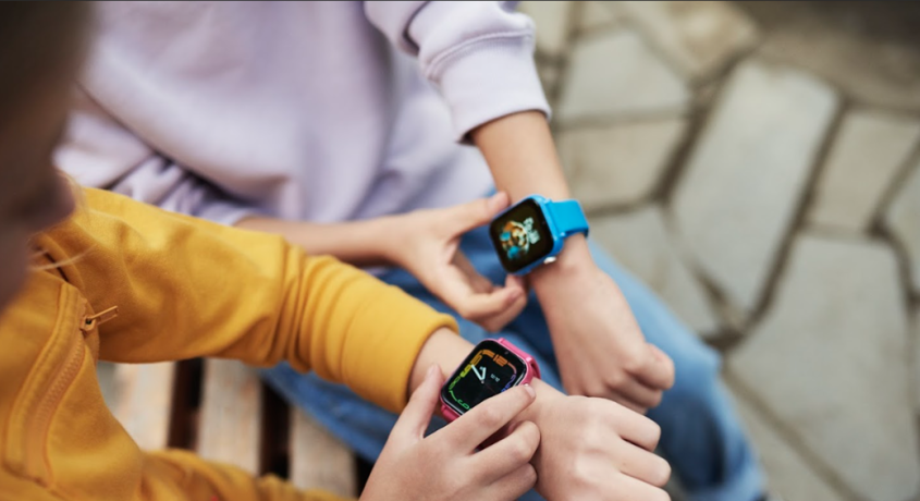 Maxcom lansează smartwatch-ul Kiddo